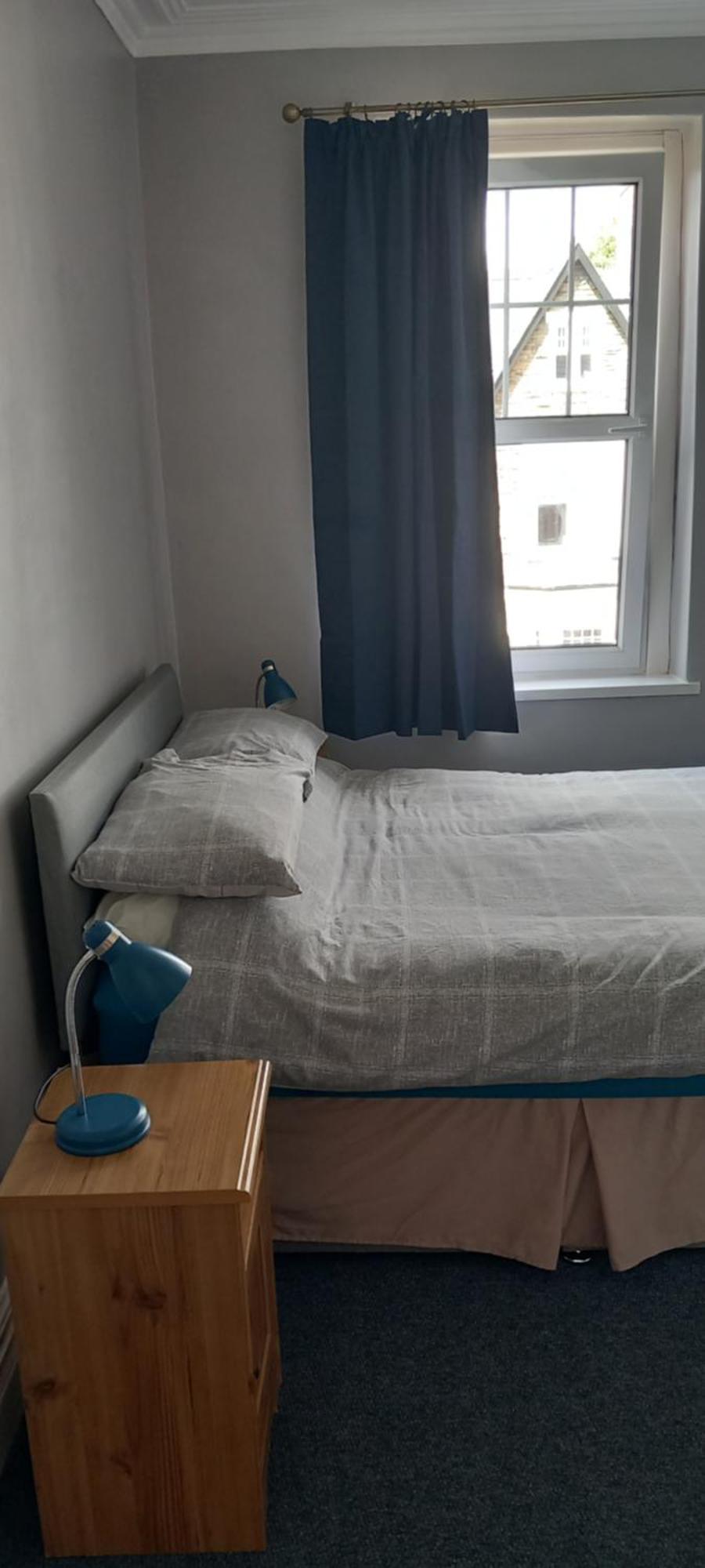 Ty Castell Guest House Кайрфилли Экстерьер фото